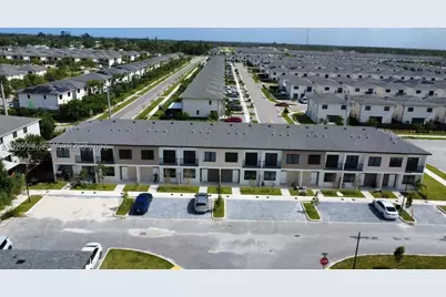 1305 NW 4th Ter, Florida City, FL 33034 - Photo 23