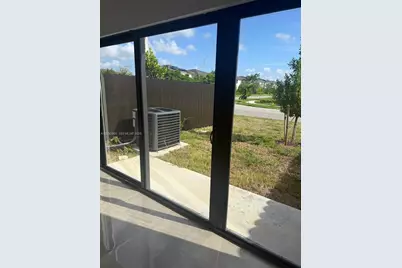 1305 NW 4th Ter, Florida City, FL 33034 - Photo 19