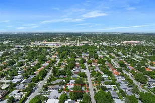 314 NW 106th St, Miami, FL 33150 - Photo 31