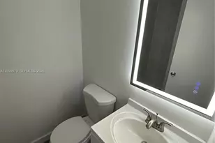 4725 NW 7th St, Miami, FL 33126 - Photo 5