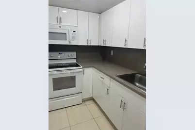 4725 NW 7th St #110-3, Miami, FL 33126 - Photo 3