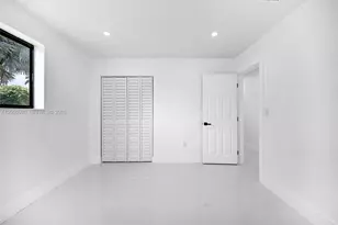 51 NW 161st St, Miami, FL 33169 - Photo 21