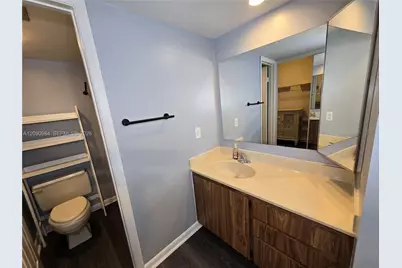 1526 Whitehall Dr #304, Davie, FL 33324 - Photo 21