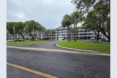 1526 Whitehall Dr #304, Davie, FL 33324 - Photo 41