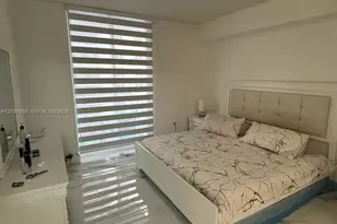 5077 NW 7th St, Miami, FL 33126 - Photo 7
