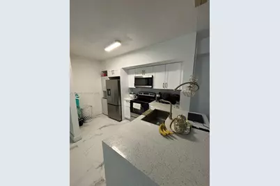 5077 NW 7th St #912, Miami, FL 33126 - Photo 3