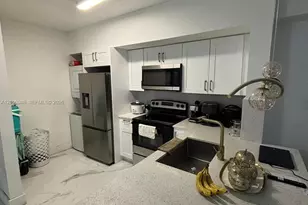 5077 NW 7th St, Miami, FL 33126 - Photo 3
