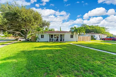 6891 SW 48th Ter, Miami, FL 33155 - Photo 1