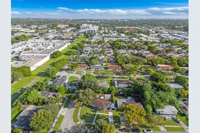 6891 SW 48th Ter, Miami, FL 33155 - Photo 37