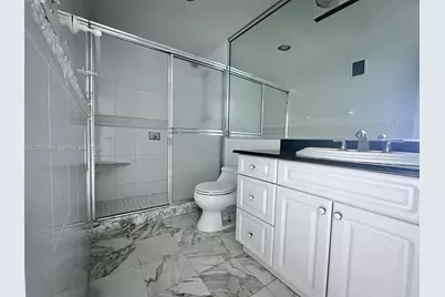 5825 Collins Ave #8E, Miami Beach, FL 33140 - Photo 7