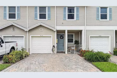 917 SE 17th Ct, Homestead, FL 33034 - Photo 3