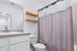 917 SE 17th Ct, Homestead, FL 33034 - Photo 25
