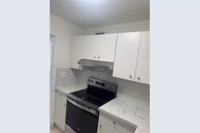1875 W 56th St #109, Hialeah, FL 33012 - Photo 3