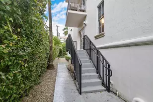 323 Navarre Ave, Coral Gables, FL 33134 - Photo 11