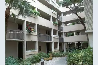 6800 Cypress Rd #411, Plantation, FL 33317 - Photo 1