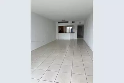 10750 NW 66th St #401, Doral, FL 33178 - Photo 9