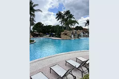10750 NW 66th St #401, Doral, FL 33178 - Photo 29