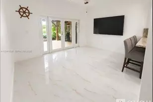 3113 SE 2nd Dr, Homestead, FL 33033 - Photo 3