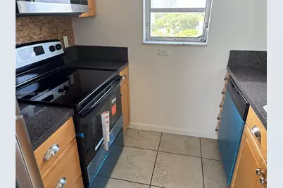 1701 Washington St #604, Hollywood, FL 33020 - Photo 5