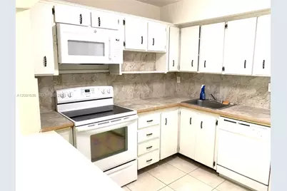 [Address not provided], Sunny Isles Beach, FL 33160 - Photo 5