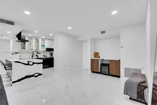 3800 Hillcrest Dr, Hollywood, FL 33021 - Photo 11