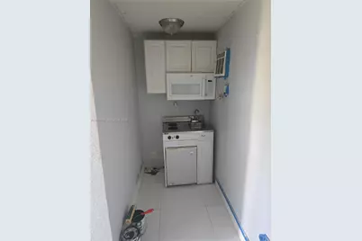 650 NW 49th St, Miami, FL 33127 - Photo 13