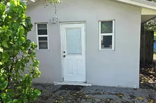 650 NW 49th St, Miami, FL 33127 - Photo 11