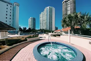 20185 E Country Club Dr, Aventura, FL 33180 - Photo 17