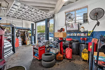 Profitable Automotive Shop With Over 25+ Years For Sale in Miami, South Miami, FL 33143 - Photo 9