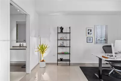 88 SW 7th St #809, Miami, FL 33130 - Photo 23