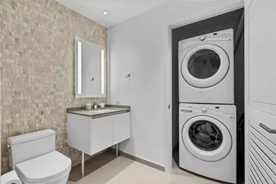 88 SW 7th St #809, Miami, FL 33130 - Photo 27