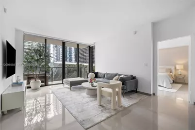 88 SW 7th St #809, Miami, FL 33130 - Photo 11