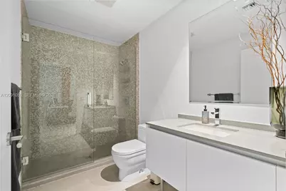 88 SW 7th St #809, Miami, FL 33130 - Photo 25