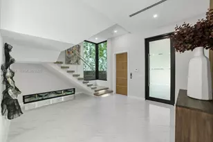 1780 Chucunantah Rd, Miami, FL 33133 - Photo 9