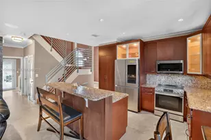 18611 NW 11th St, Pembroke Pines, FL 33029 - Photo 13