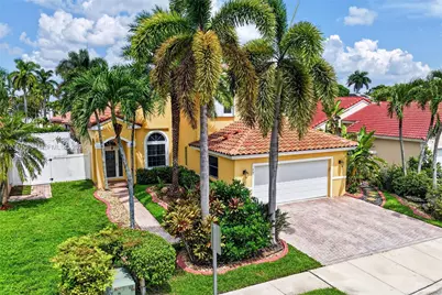 18611 NW 11th St, Pembroke Pines, FL 33029 - Photo 3