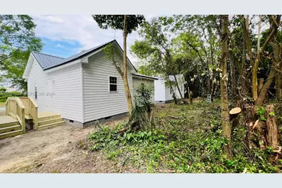 106 E Dewey Street, Goldsboro, NC 27530 - Photo 17