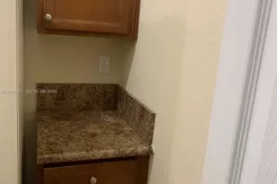 17087 SW 93rd St, Miami, FL 33196 - Photo 5