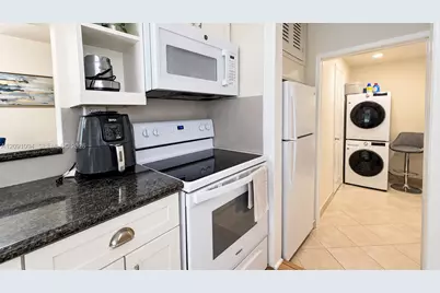 1705 SW 13th Ct, Fort Lauderdale, FL 33312 - Photo 23