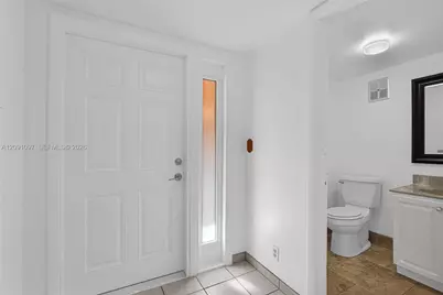 430 Commodore Dr #304, Plantation, FL 33325 - Photo 15