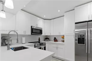 10790 NW 14th St, Plantation, FL 33322 - Photo 5