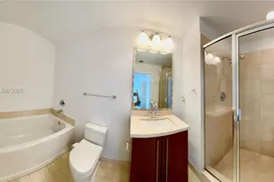 79 SW 12th St, Miami, FL 33130 - Photo 11