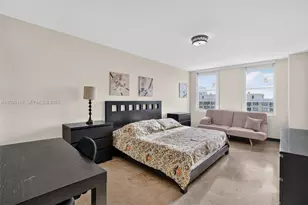5601 Collins Ave, Miami Beach, FL 33140 - Photo 21