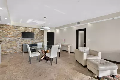 5601 Collins Ave #1716, Miami Beach, FL 33140 - Photo 5