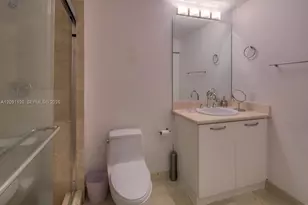 6515 Collins Ave, Miami Beach, FL 33141 - Photo 15