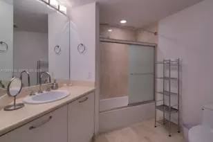 6515 Collins Ave, Miami Beach, FL 33141 - Photo 13