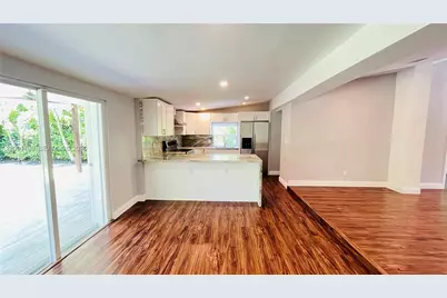 2250 SW 23rd St, Miami, FL 33145 - Photo 9