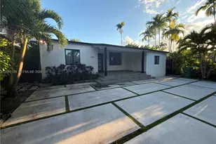 2250 SW 23rd St, Miami, FL 33145 - Photo 31