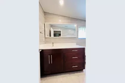 2250 SW 23rd St, Miami, FL 33145 - Photo 13