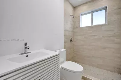 1401 NE 152nd St, North Miami Beach, FL 33162 - Photo 15